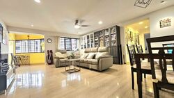Blk 10 Bukit Batok Central (Bukit Batok), HDB 5 Rooms #588577631